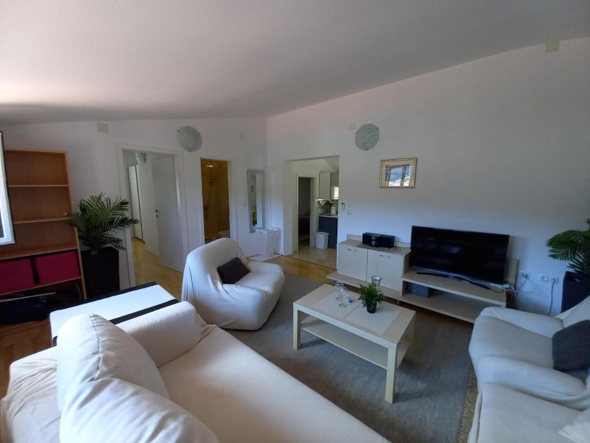 Apartman Marina Sa Parkingom Jelsa  Ngoại thất bức ảnh